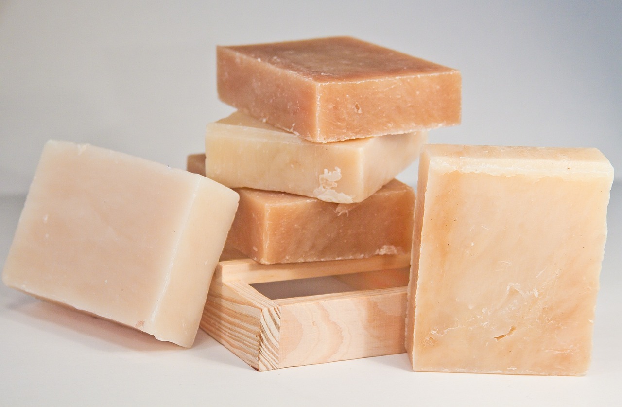 soap, laeh, shea-1509963.jpg
